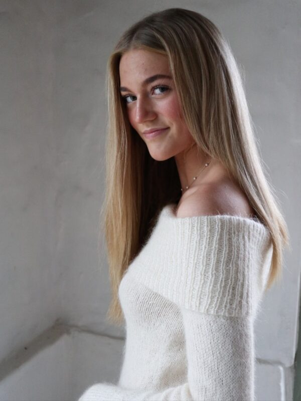 Holly Off Shoulder - Image 6