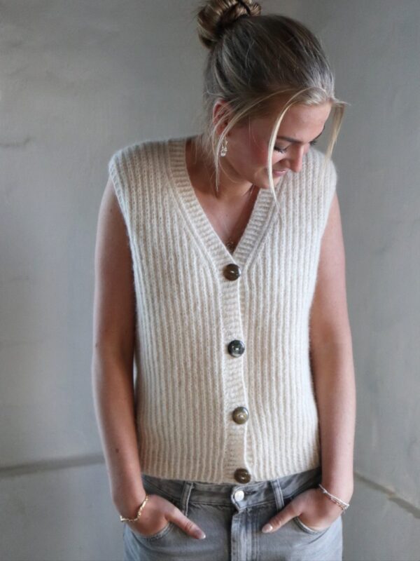 Robin Vest af Knit Amore