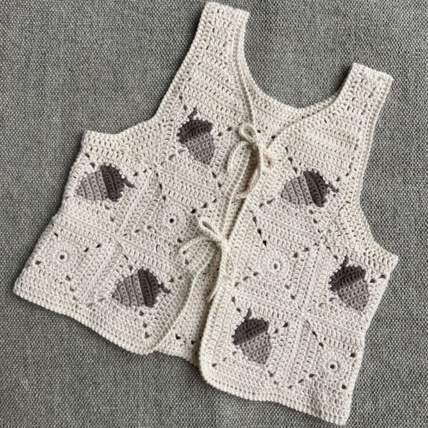 The Acorn Vest - Image 2