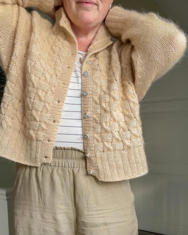 Flette Cardi by Dorte Bak