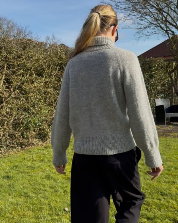 Axel Sweater - Image 2