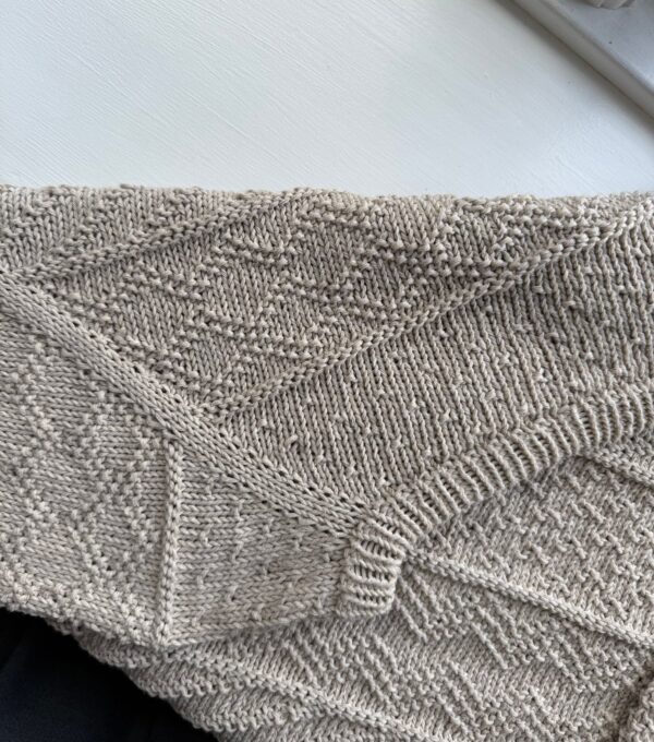 Anton Sweater - Image 4