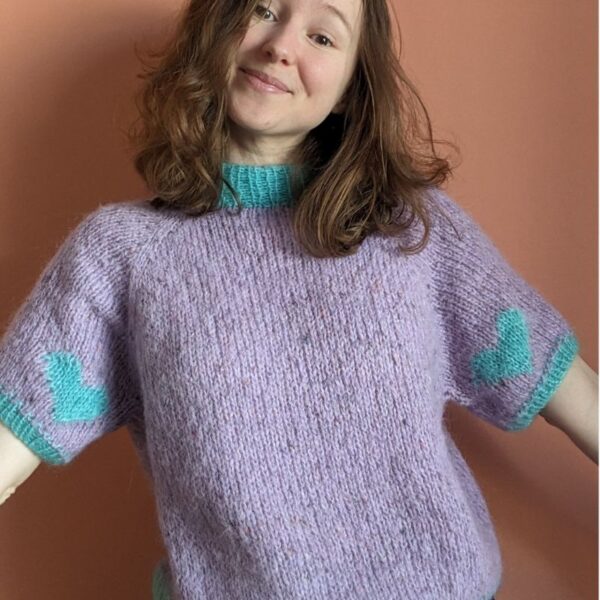 Calin T-shirt af Knit Sis