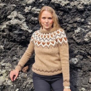 Taurus Sweater (EN) by Knitter from Iceland